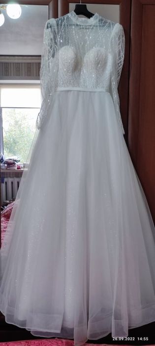 Продам свадебное платье