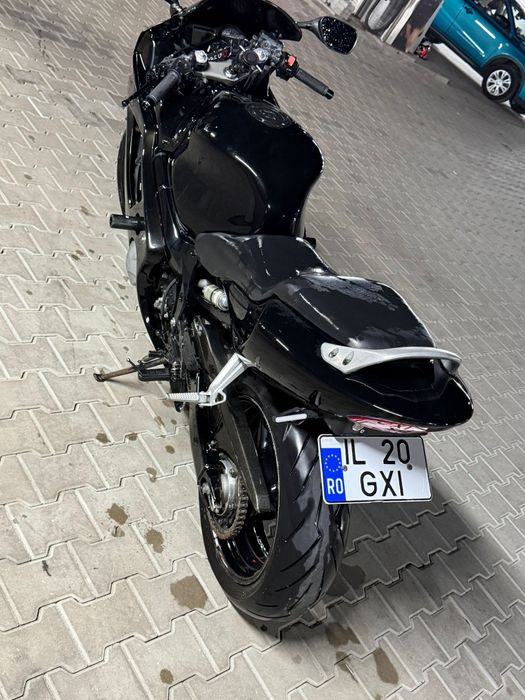 Honda cbr f4i 2001