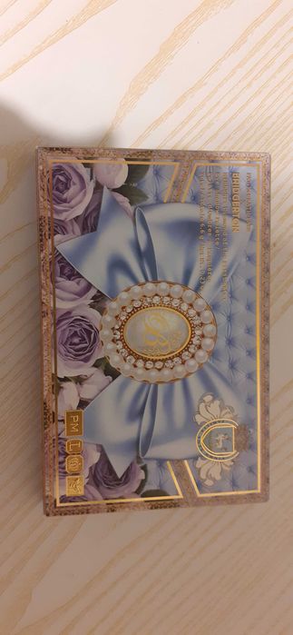 Paleta de farduri Pat McGrath Bridgerton