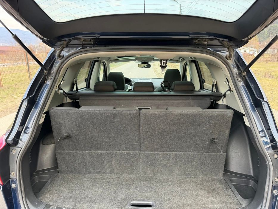 ** Nissan Qashqai +2 / 4x2 / 7 Locuri**