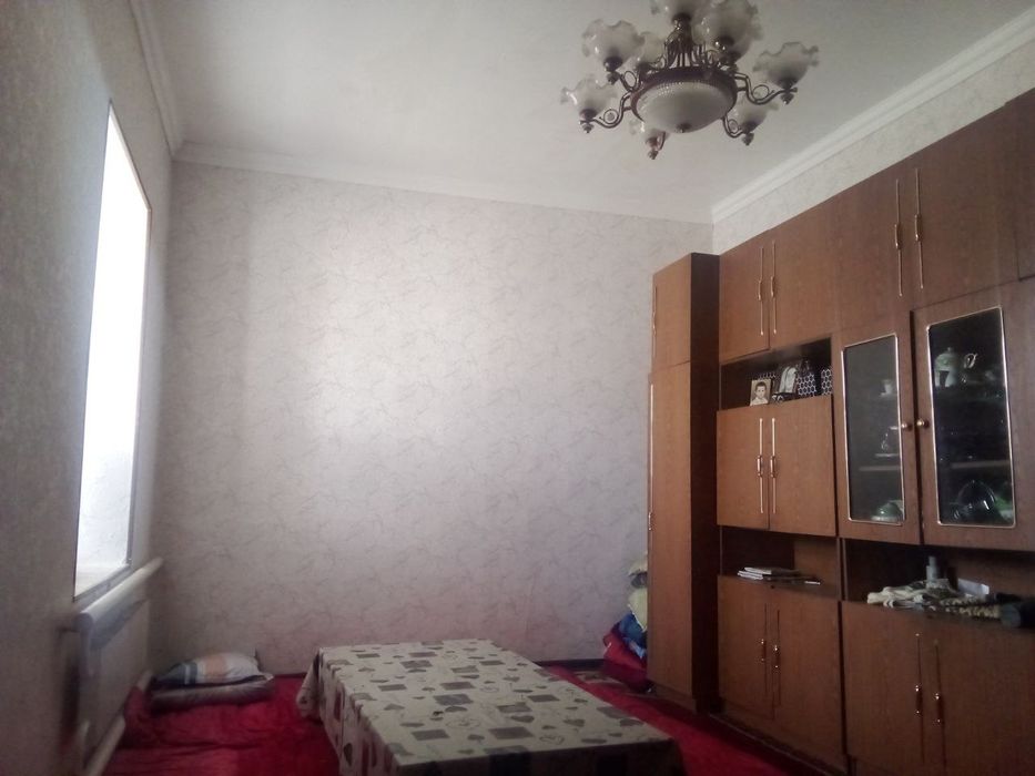 Ховли сотилади Навоий шахар