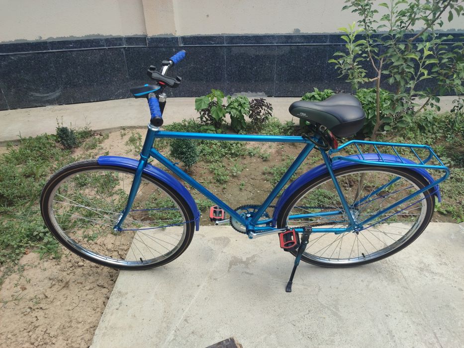 Ural velosiped sotiladi