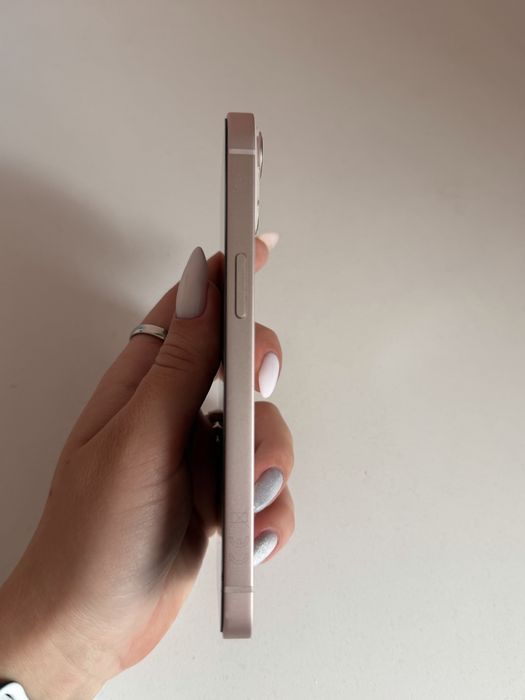 Продавам Iphone 13, pink, 128gb