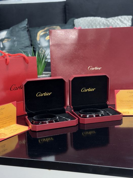 Сребърни Гривни Cartier