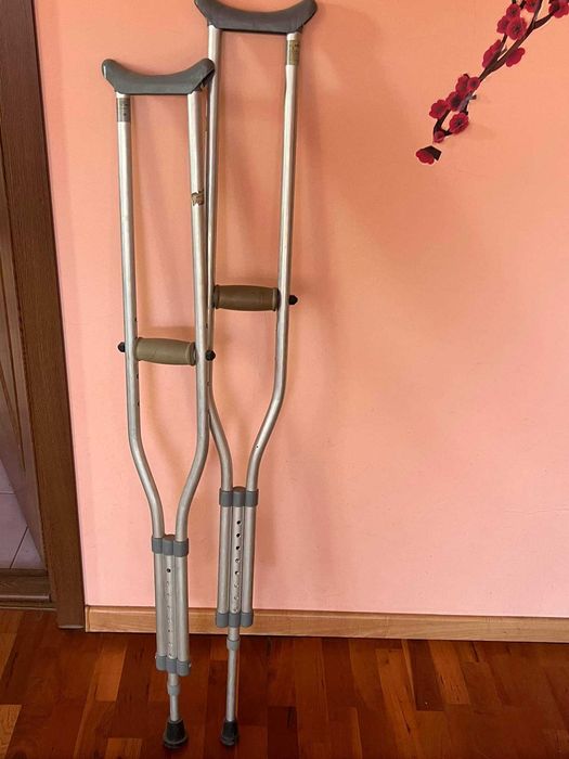 Cizmă imobilizatoare