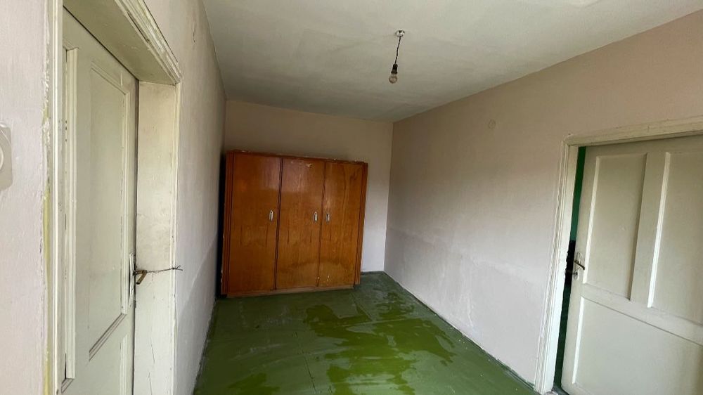 Продавам Къща с Нови Извор