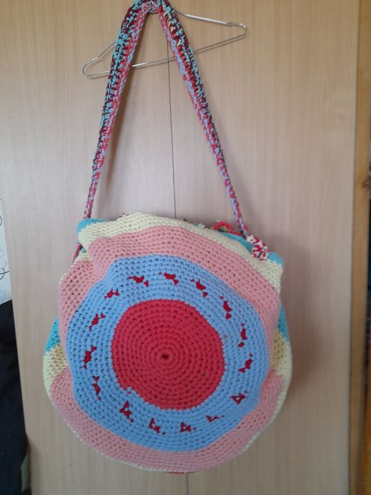 Вязаные детские  пледы