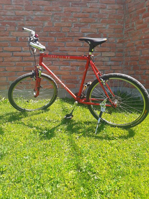 Vând bicicleta aluminiu