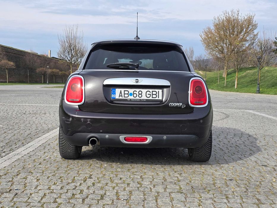 Mini Cooper D 1.5 Diesel – Mic, agil și mai deștept decât pare