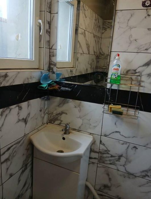 Къща, под наем, с.Чепинци