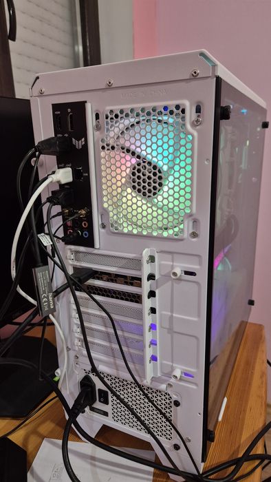 КАПАРИРАН Gaming PC Asus intel i9 геймърски компютър