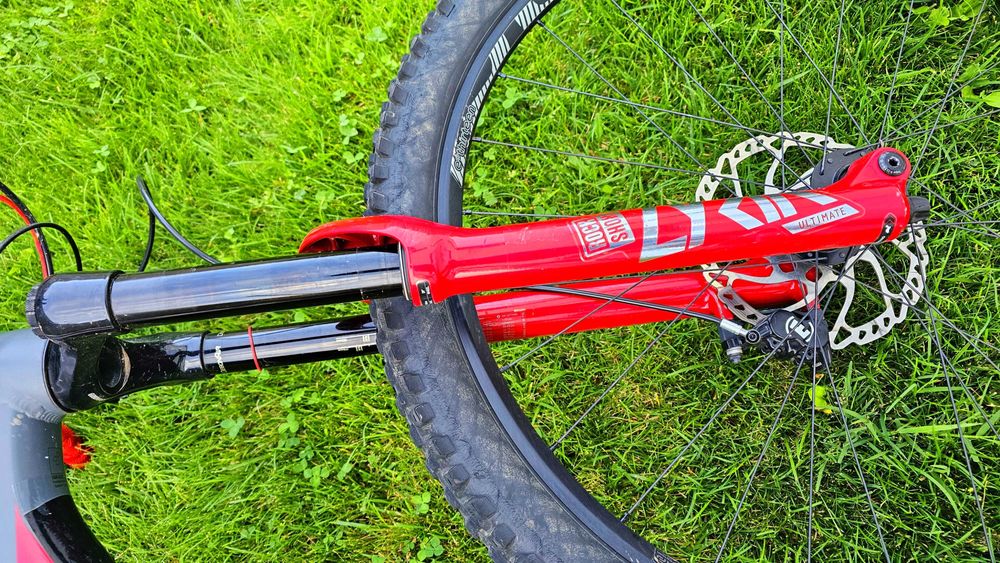 Vand Cube Stereo 170 tm grey n red , marimea L