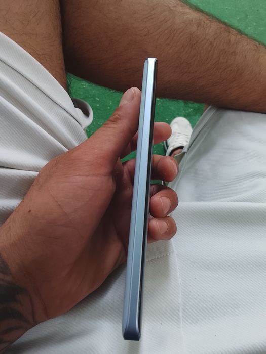 Vând sau schimb redmi 13 pro 5g 512gb  12 RAM