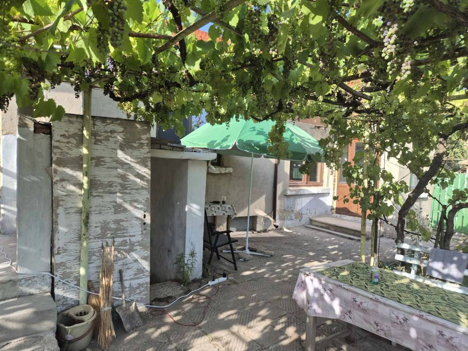 Продавам къща във Вълчи дол