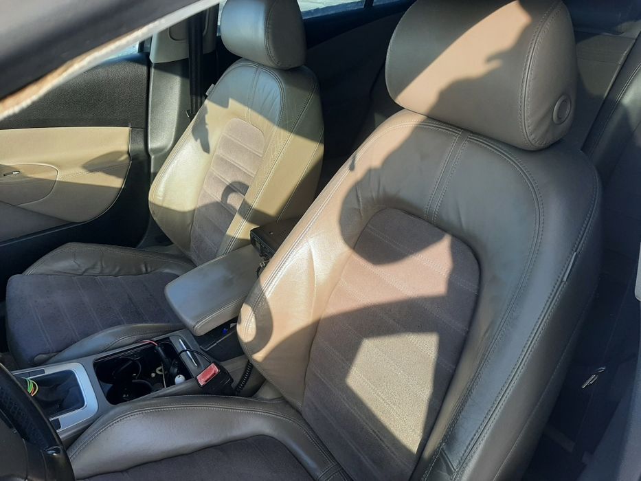 Volkswagen Passat B6
Motor 2.0 TDI - CBAB 140CP Euro 4.
KM 301 00