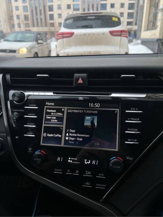 CarPlay Camry 70 prestige elegance jbl usa