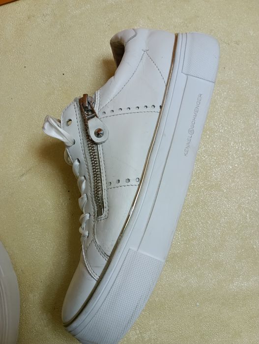 Kennel Schmenger N 42 кожени - 29 лв