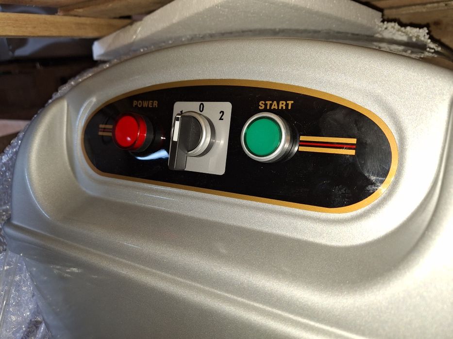 Тестомесачка спирална 20,30,40л. 50л. Чисто нова