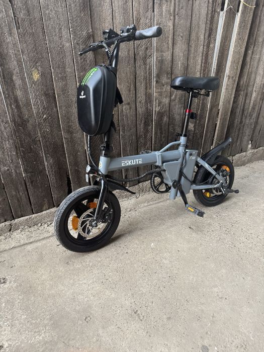 Bicicletă electrică ESKUTE F100