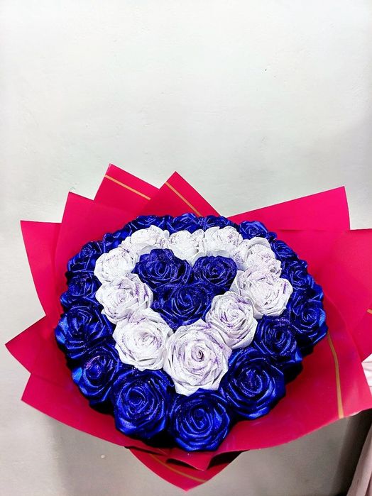 Букеты из атласных лент