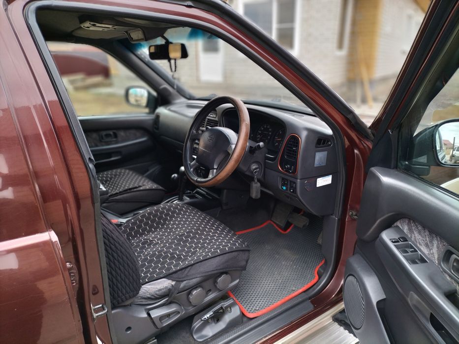 Продам Nissan Terrano