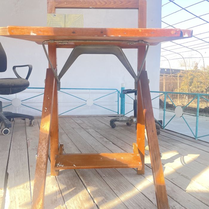 Стол детские стол.