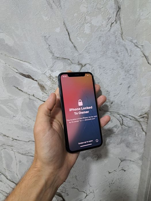 iPhone 11 pro очилмагян Ваккум холата