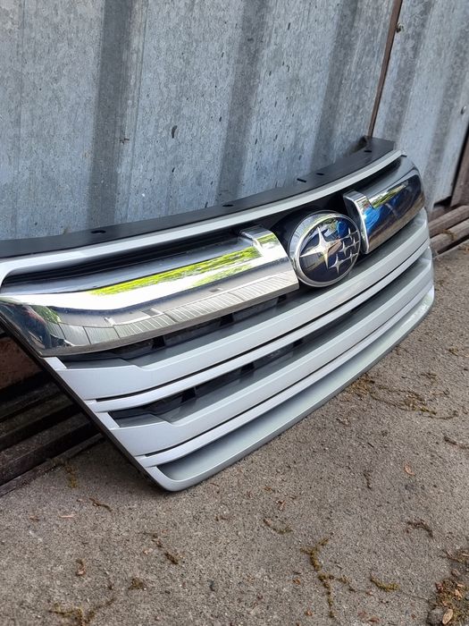 Решетка радиатора Subaru Outback BR (2009–2014) Европеец / Рестайлинг