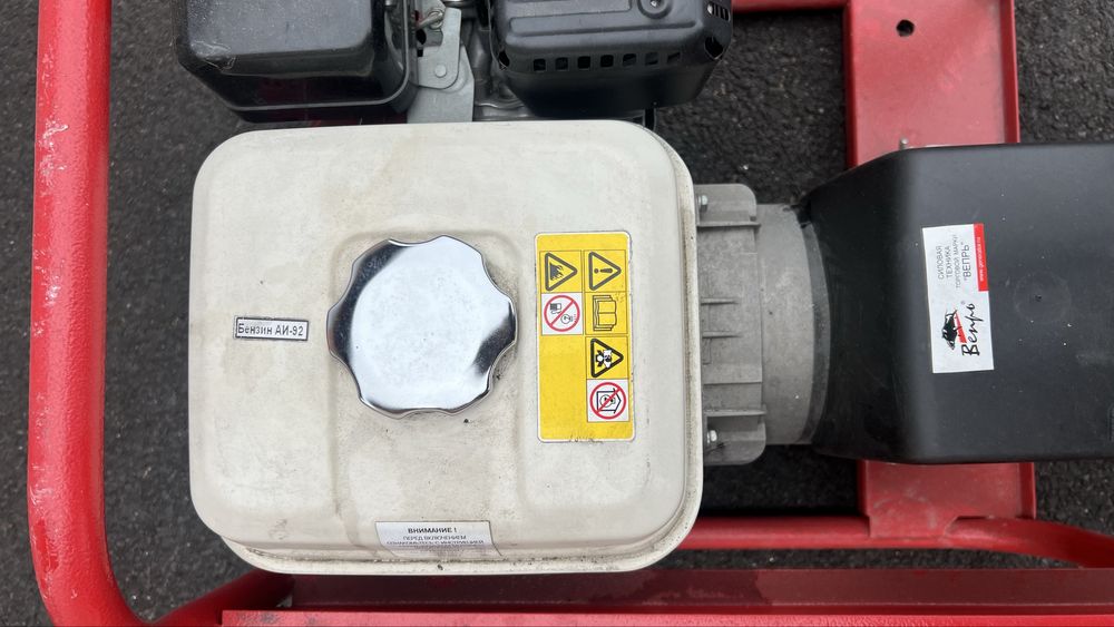 Бензиновый генератор/ Бензогенератор