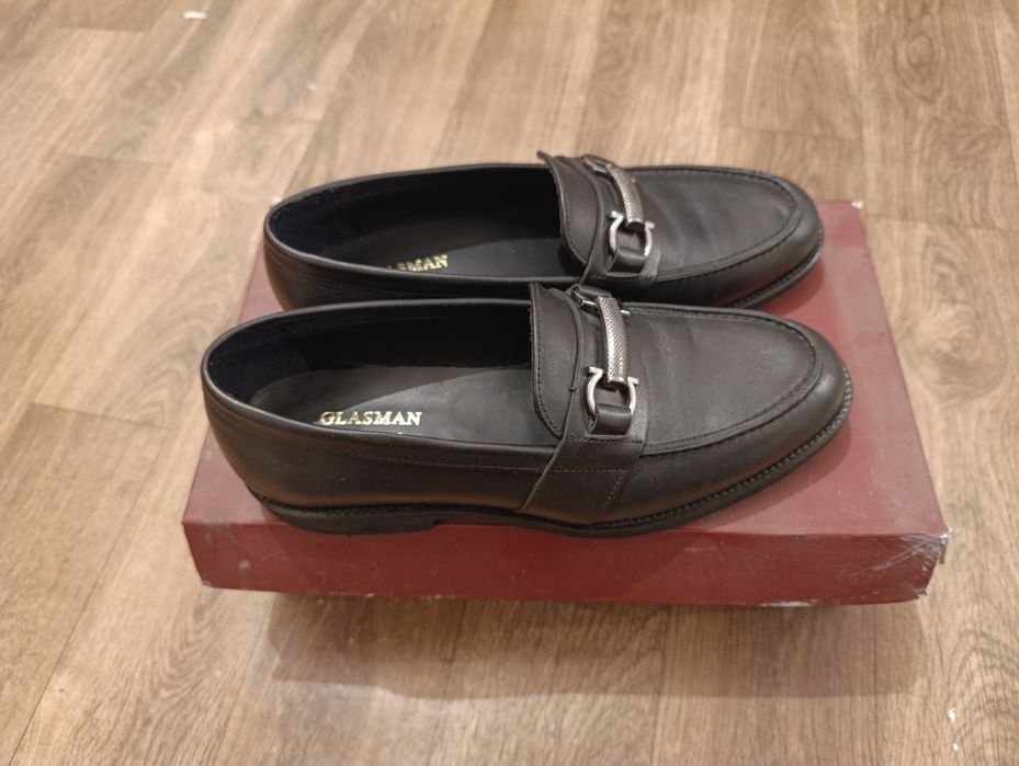Продам туфли новый Glasman