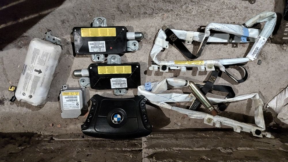 Всичко 150 лв. Интериорни части BMW e46 седан