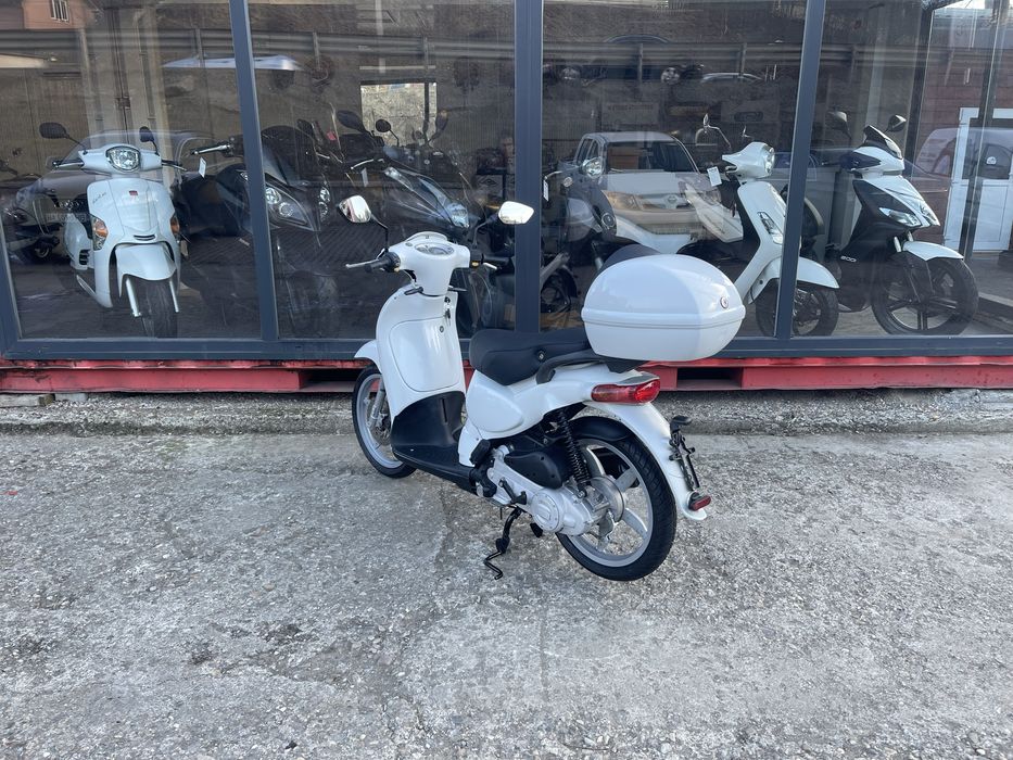 OFERTA - Scuter Aprilia scarabeo 100 cc - Garantie-Transport Gratuit-