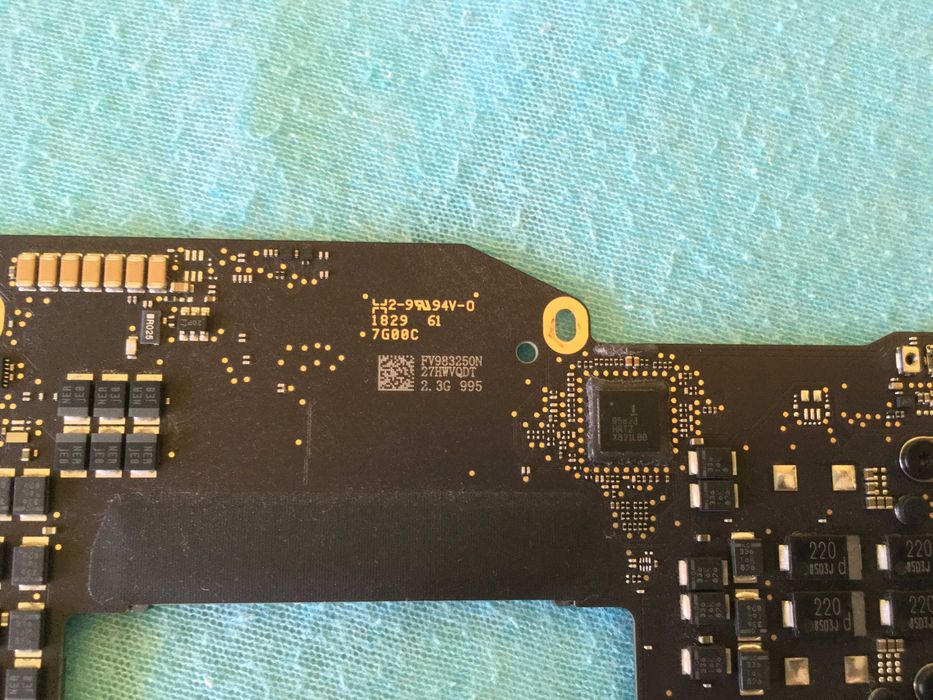 placa de baza macbook pro 13" A1708, 2017, se potriveste si pe 2016