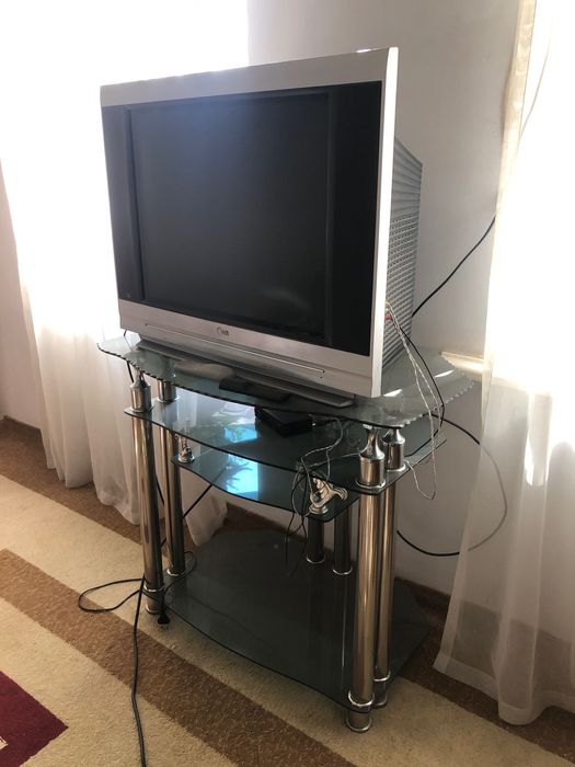 LG Телевизор рабочий(с Подставкой) или без