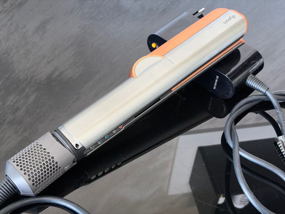 Грижа за косата dyson