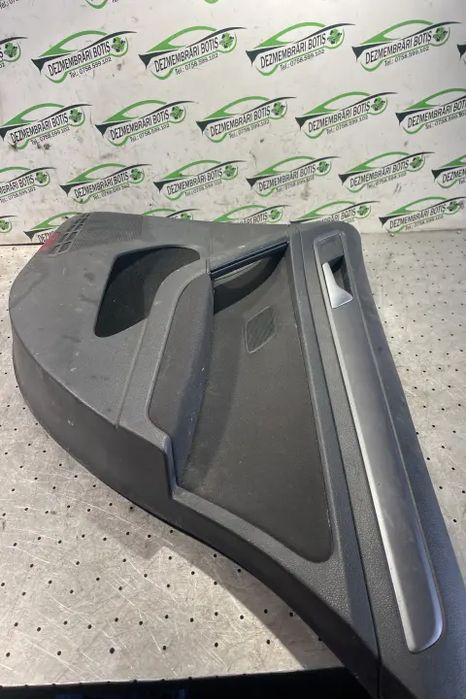 Fata / Tapiterie usa spate dreapta Volkswagen VW Golf 2016