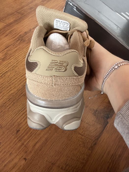 new balance 9060 maro 38