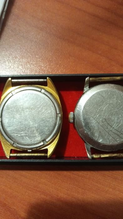 Часы наручные мужские продам