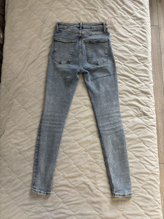 Скинни джинсы Zara