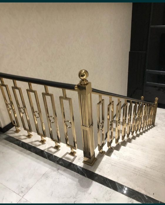 Перила из нержавейки навесы из стекла