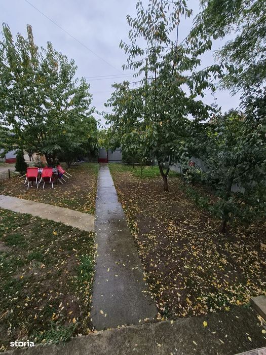 Vila cu 4 camere mobilata in Prajesti Bacau