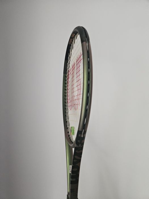 Wilson BLADE 100 UL V8.0 – L3