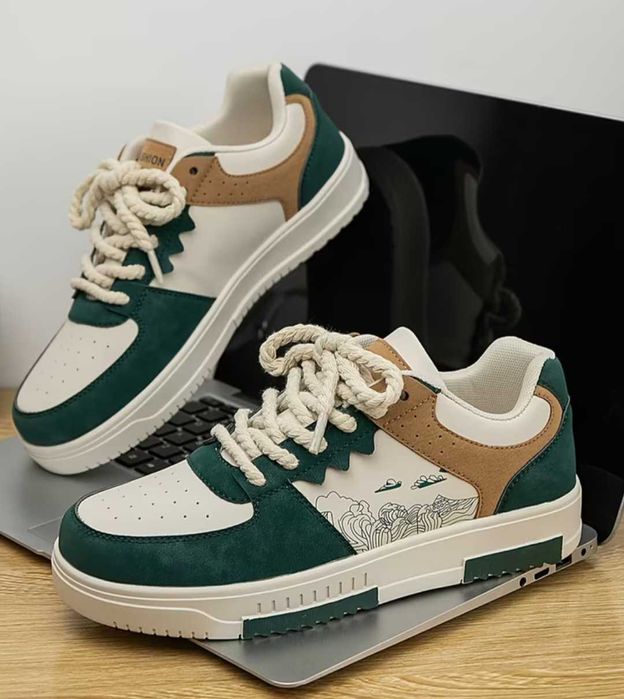 Adidași Streetwear Design Japonez - Noi - Stil Unic (Diverse Culori)