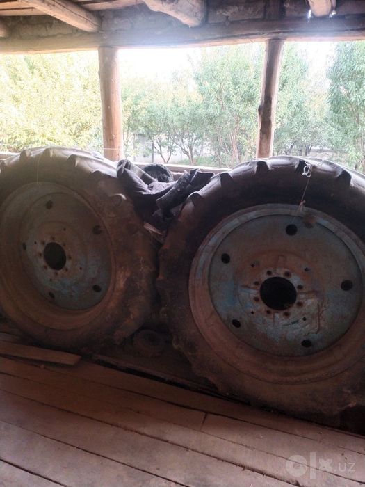 Traktor orqa shinalati va prasep uchun ideal shinalar