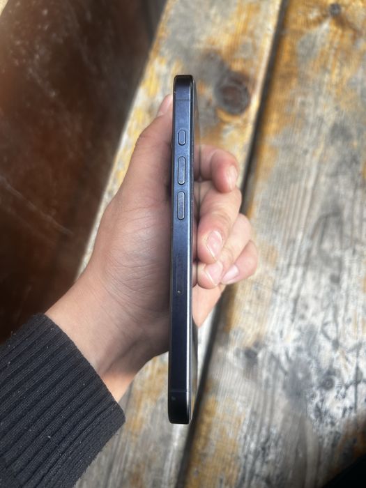 Айфон 15 про 93%