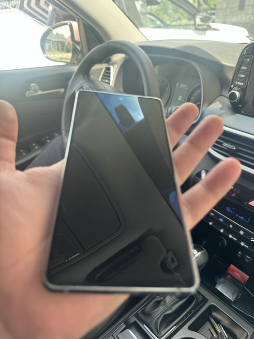 Продам Samsung s20 FE