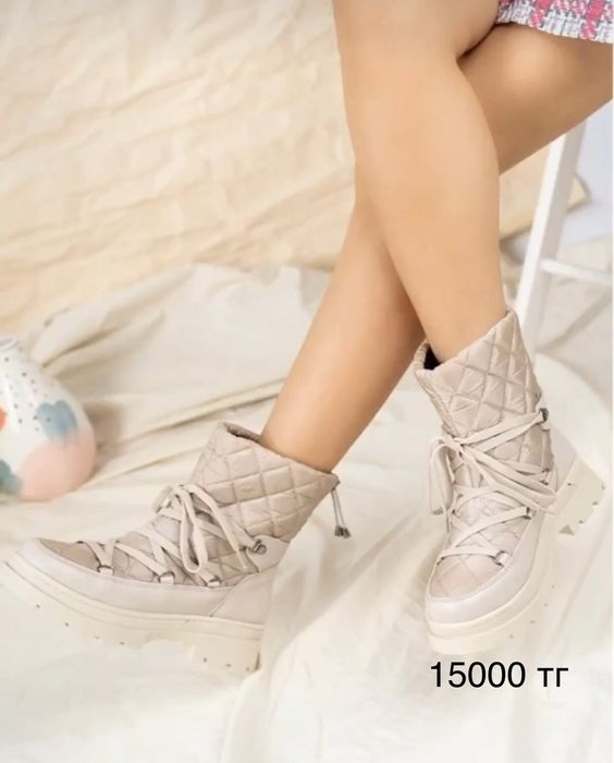 Обувь женская/ мужская