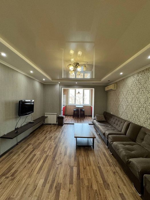 Шота Руставели 3/4/5 мебель+техника балкон-2/6 70квм