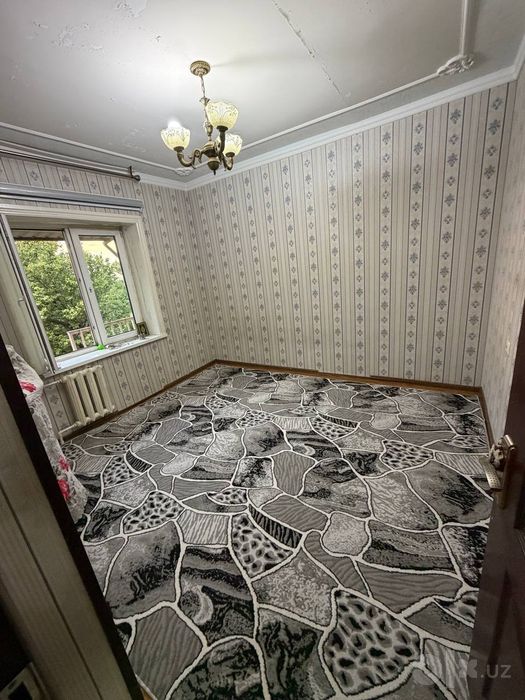 Kvartira sotiladi 69.30 m² . Uchtepa tumanida joylashgan.