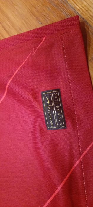 Тениска Liverpool с автограф и сертификат